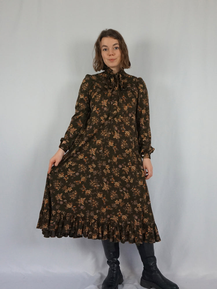 Autumnal Brown Smock Dress - M