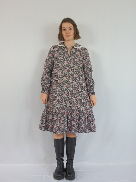 Ditsy Floral Cotton Smock Dress - S/M