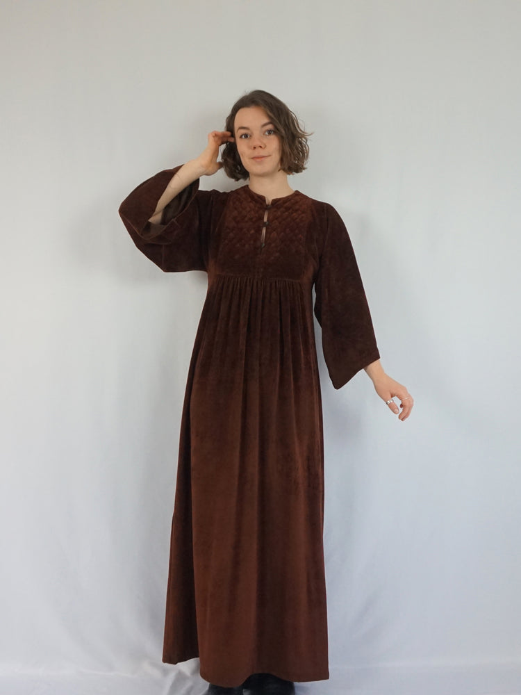 Brown Velvet Quilted Dress - M