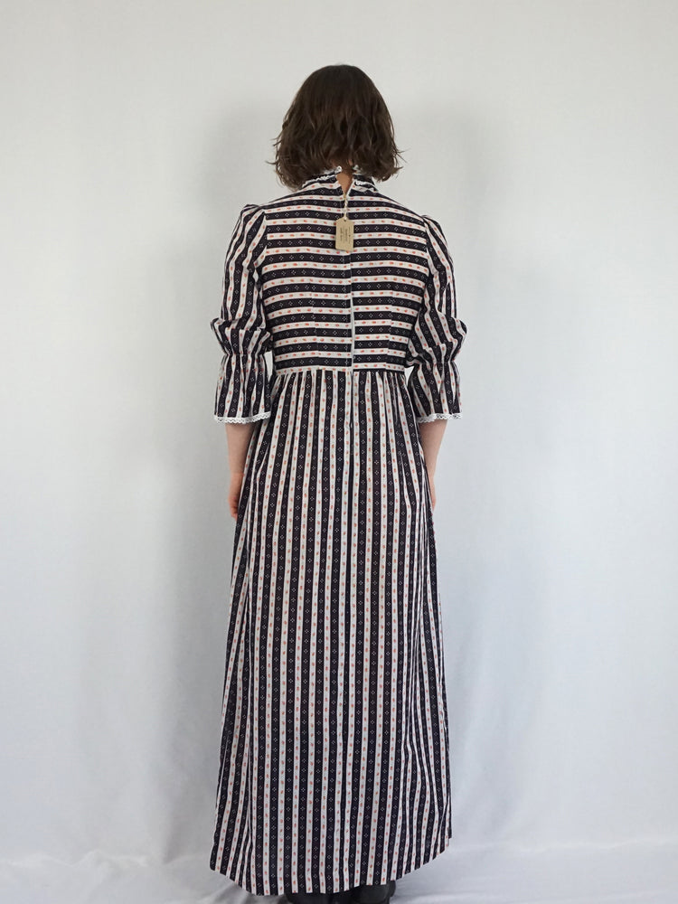 Striped Tulip Maxi Dress - S