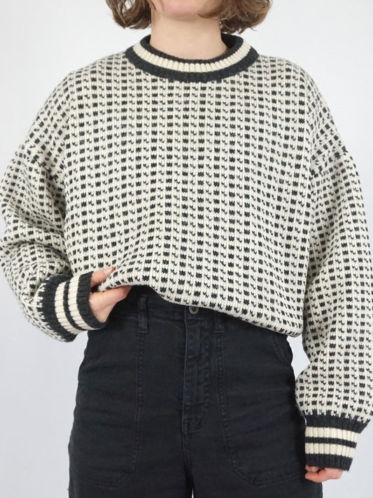 Birdseye Patterned Wool Jumper - L