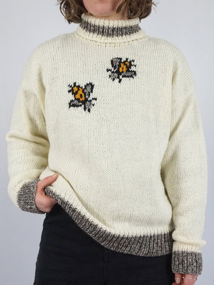 Bee Turtleneck Jumper - M