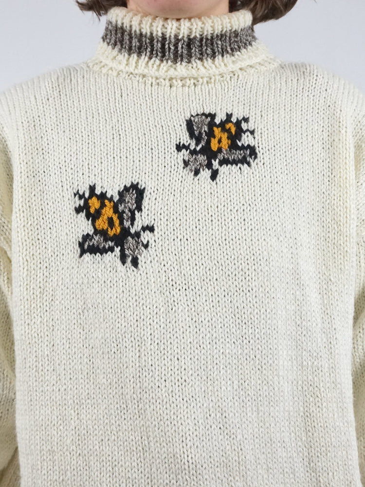 Bee Turtleneck Jumper - M