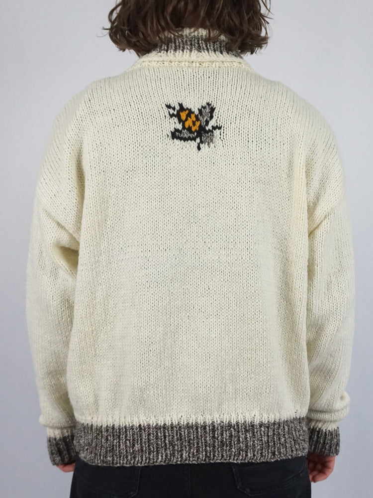 Bee Turtleneck Jumper - M