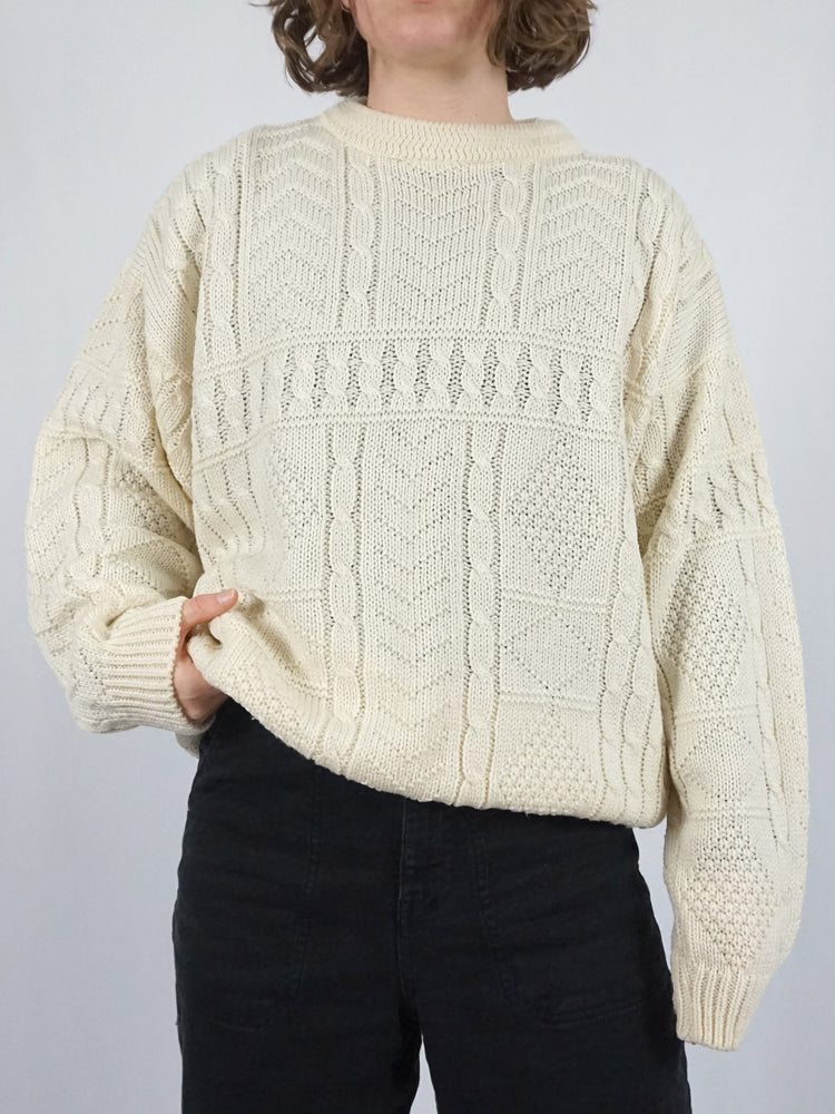 White Cable Knit Jumper - XL