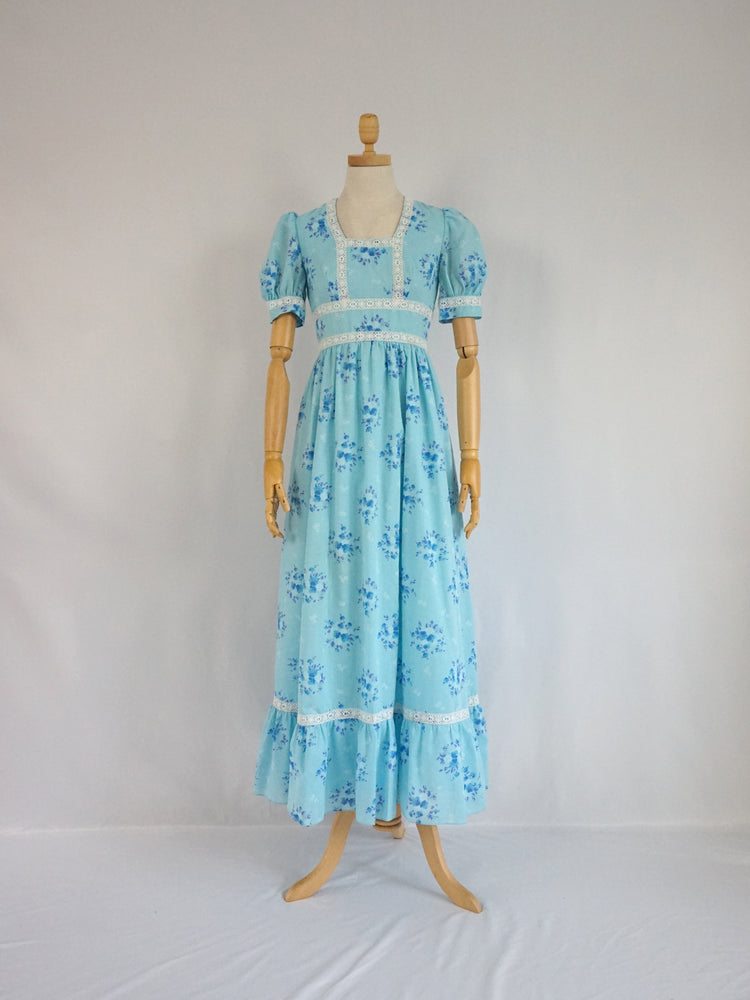 Light Blue Floral Prairie Dress - XS