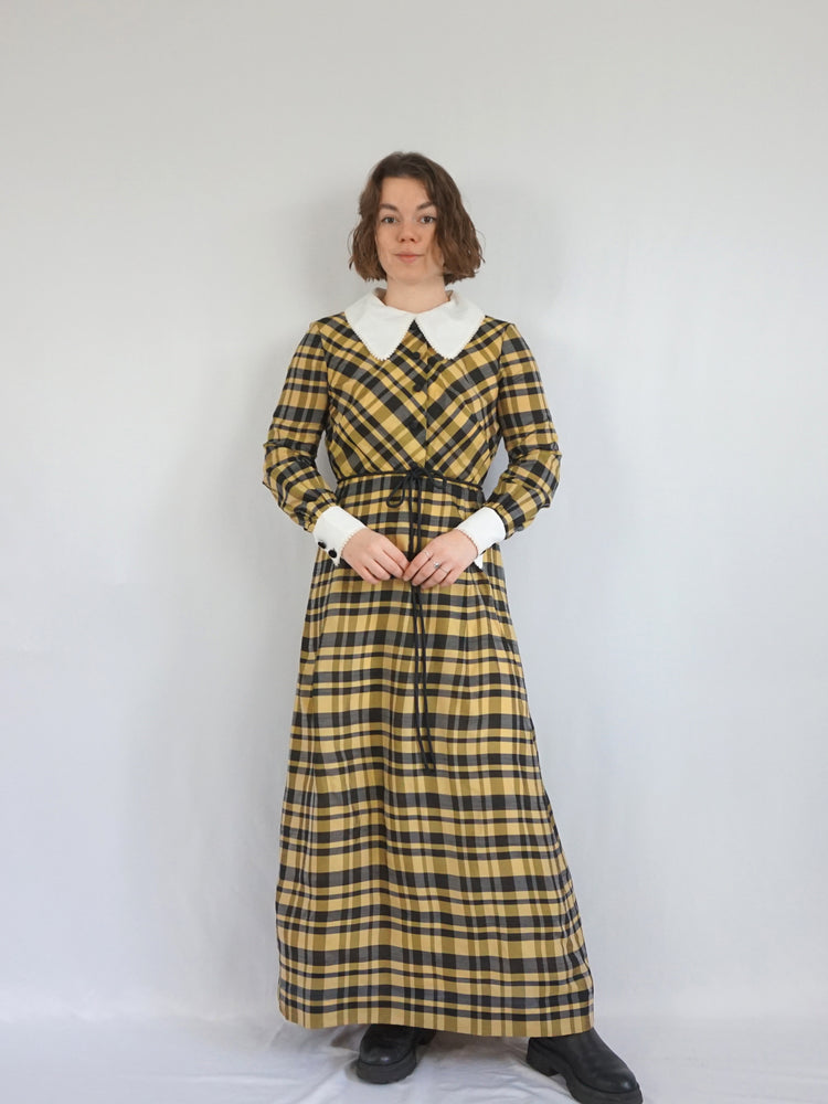 Beagle Collar Checkered Maxi Dress - XS/S