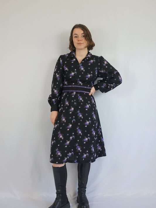 Black Ditsy Floral Dress - M