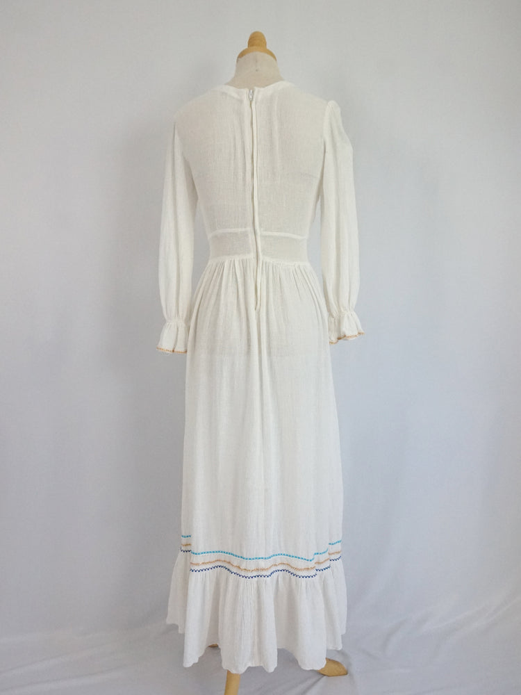 White Indian Cotton Embroidered Dress - XS