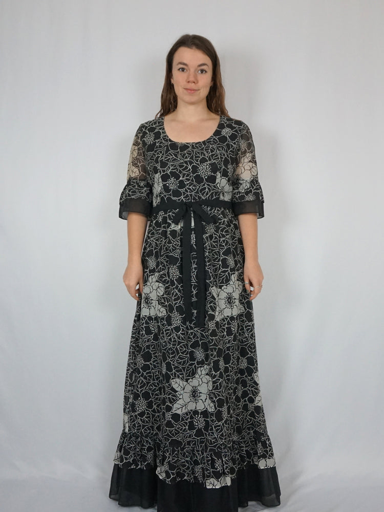 Kati at Laura Phillips Maxi Dress - M