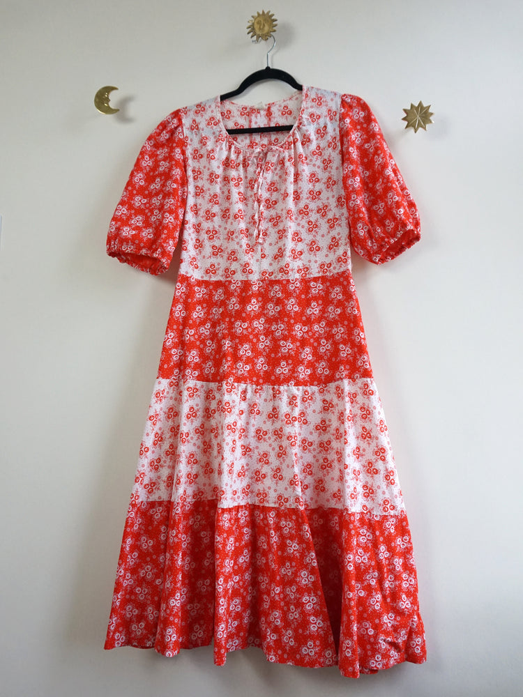 Tiered Ditsy Floral Cotton Dress - M